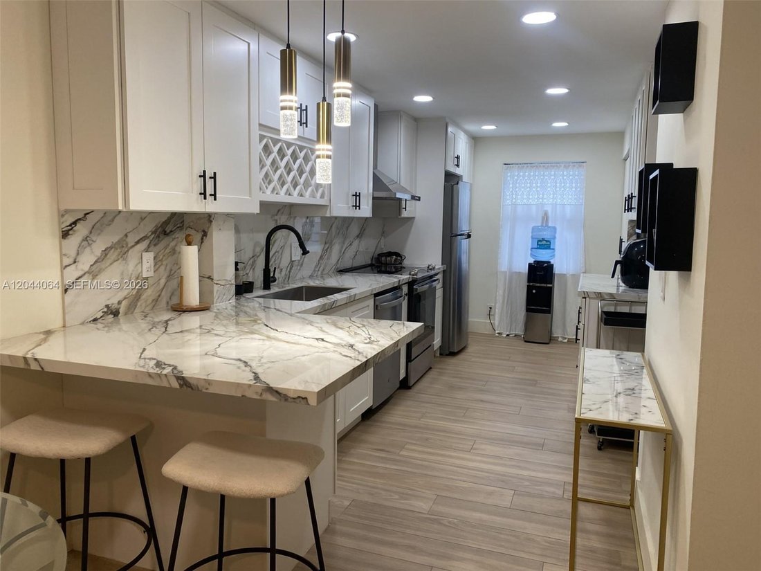 Condo in Wilton Manors, Florida, United States 1 - 18298550