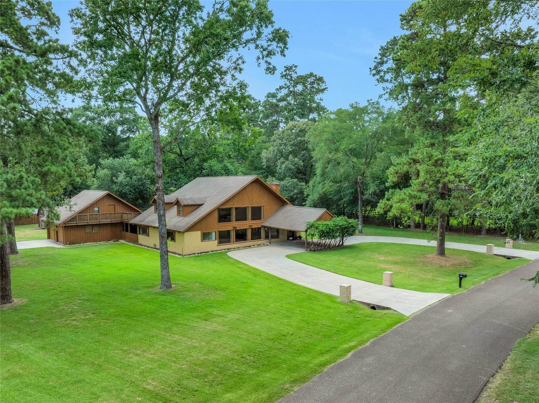House in Conroe, Texas, United States 1 - 18302069