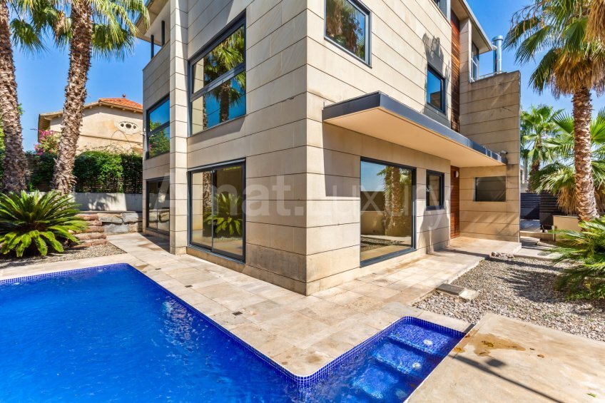House in Sant Cugat del Valles, Catalonia, Spain 1 - 18300471