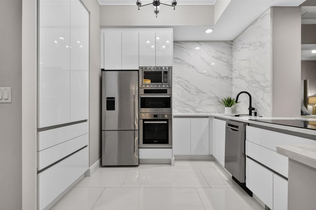 Condo in West Palm Beach, Florida, United States 4 - 18299762