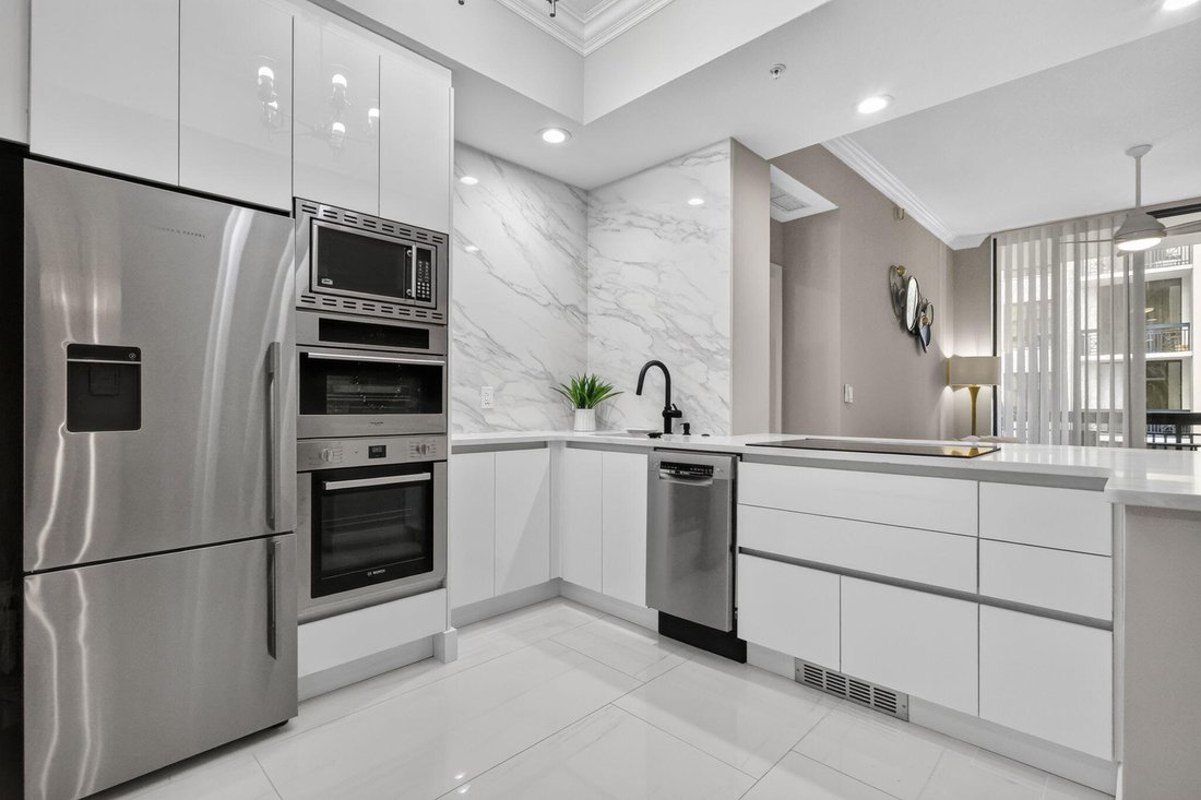 Condo in West Palm Beach, Florida, United States 1 - 18299762