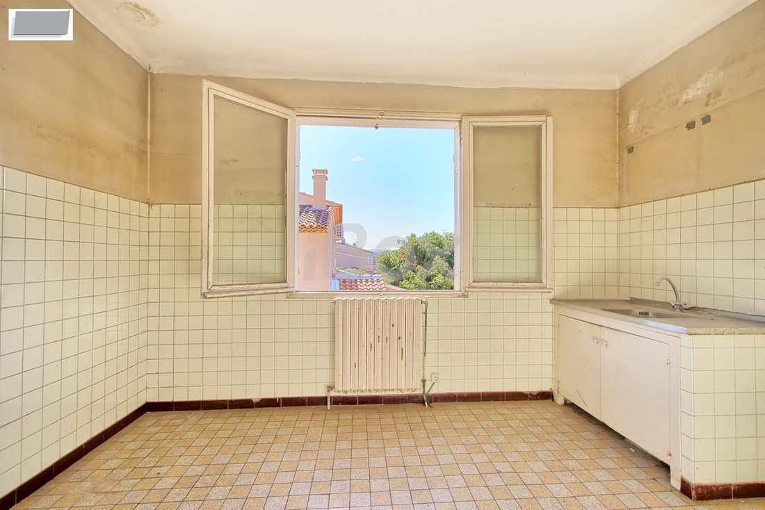 House in Sud, Le Pradet, France 3 - 18302199
