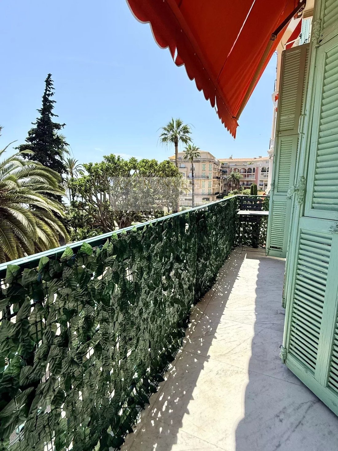 Appartement à Menton, Provence-Alpes-Côte d'Azur, France 3 - 18298715