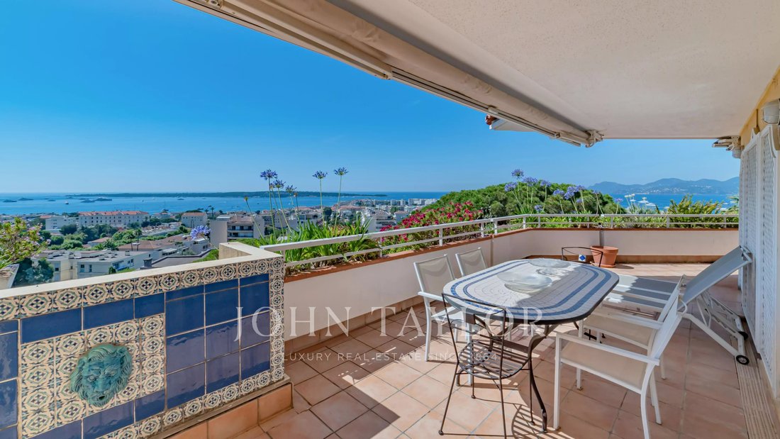 Apartment in La Source, Cannes, France 2 - 18298788