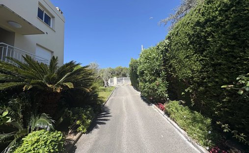 Apartment in Les Bastides, Antibes, France 1