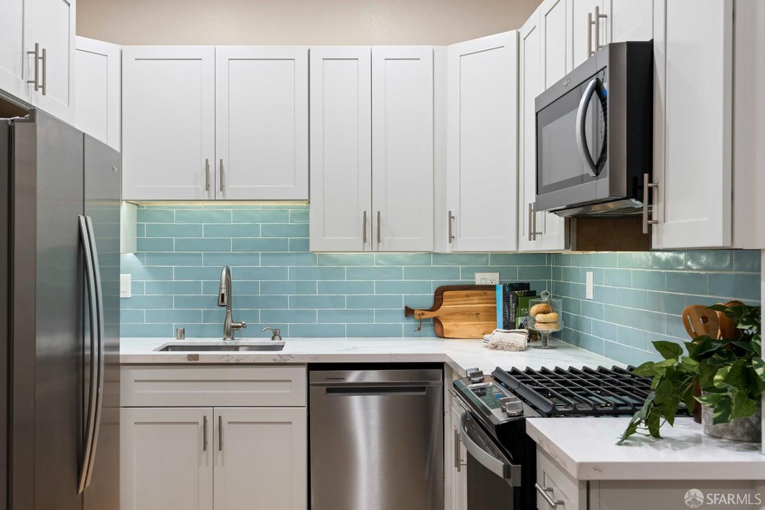 Condo in San Francisco, California, United States 3 - 18300309