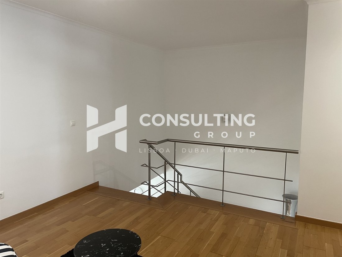 Apartment in Alvalade, Lisbon, Portugal 3 - 16965922