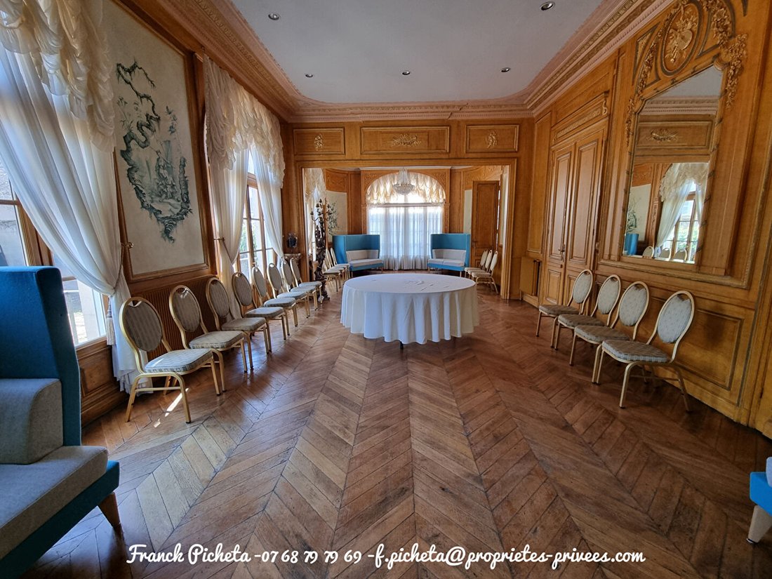 Villa in Centre Ville, Bethune, France 3 - 18302967