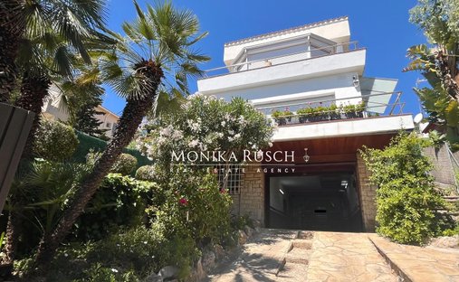 House in Les Corts, Barcelona, Spain 1