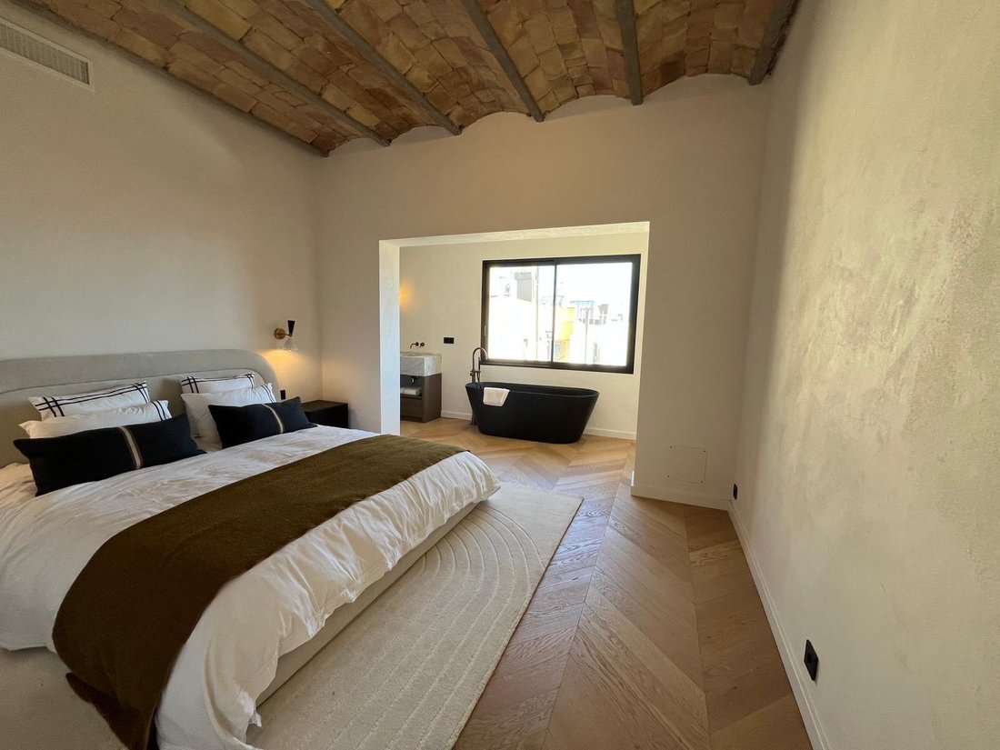 Apartment in Ciutat Vella, Barcelona, Spain 2 - 18301792