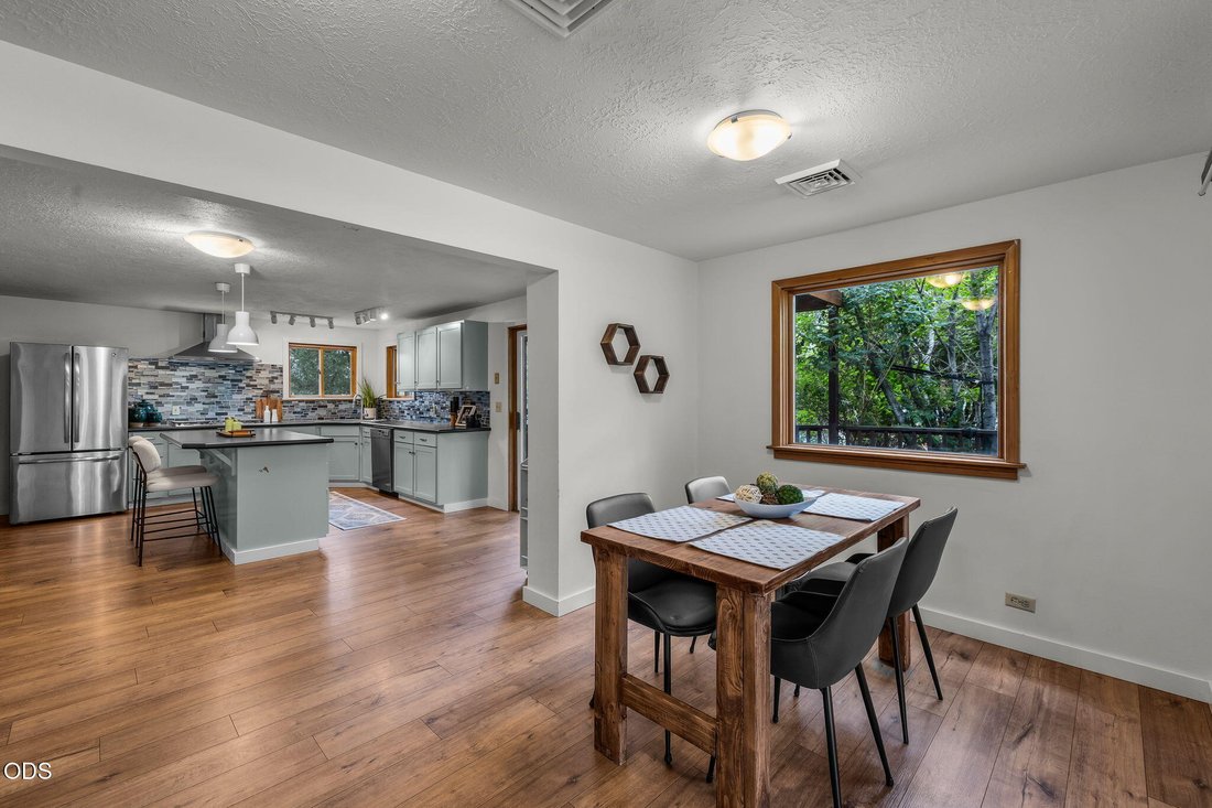 Casa a Bend, Oregon, Stati Uniti 4 - 18301428