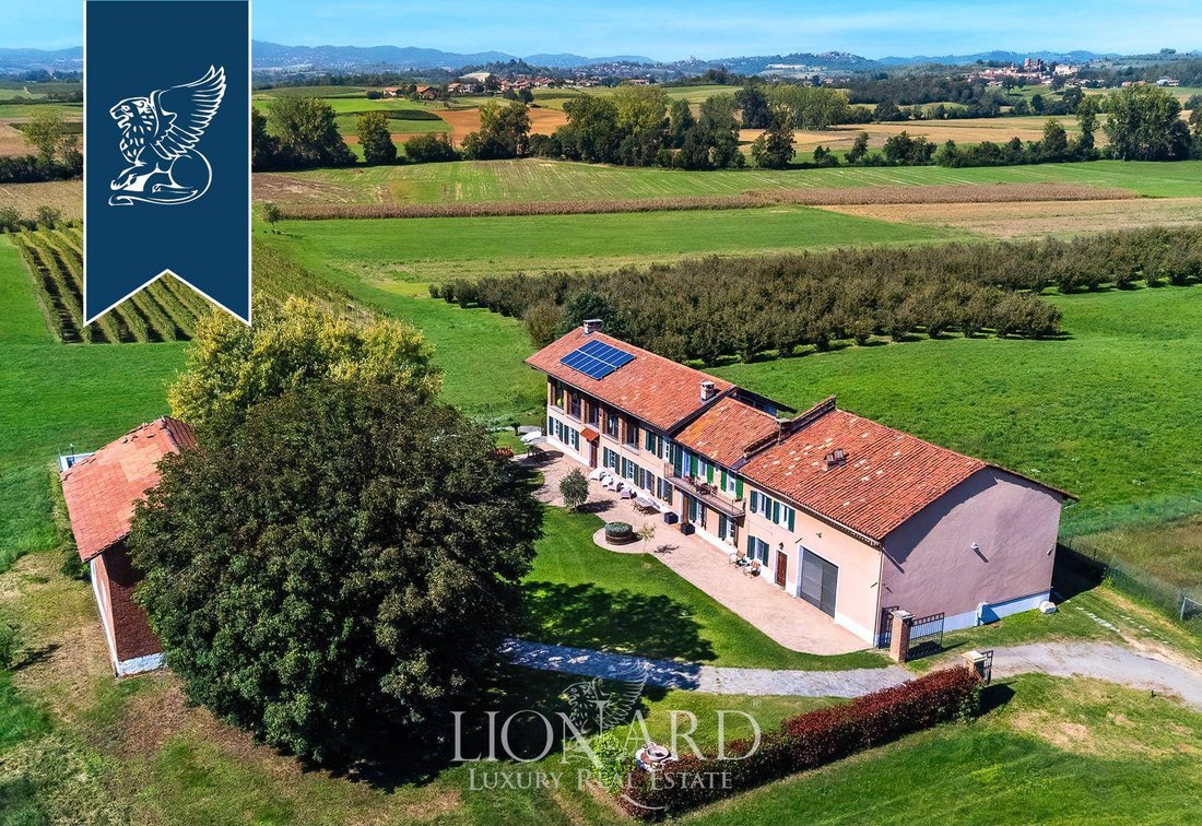 Villa in Buttigliera d'Asti, Piedmont, Italy 5 - 18302821