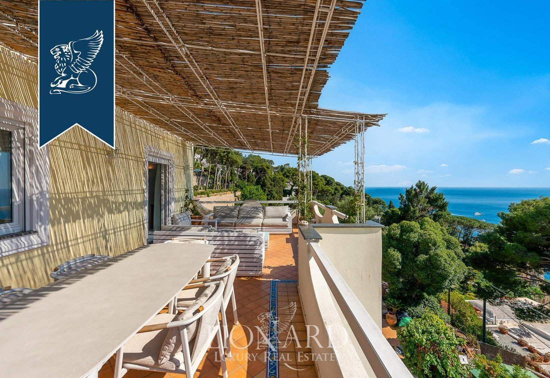 Villa in Capri, Campania, Italy 3 - 18302828