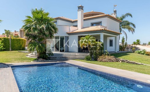 Villa in Praia dos Pescadores, Olhos de Agua, Portugal 1