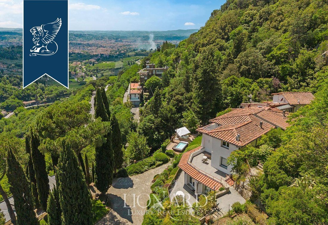 Villa in Bolognese Street, Florence, Italy 3 - 18302829