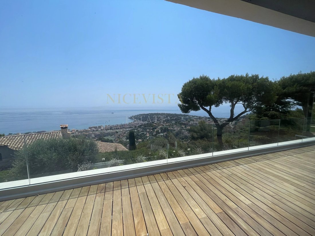 Villa in Village-Cros de Caste-Coupiere-Mont Gros, Roquebrune-Cap-Martin, France 1 - 16042276