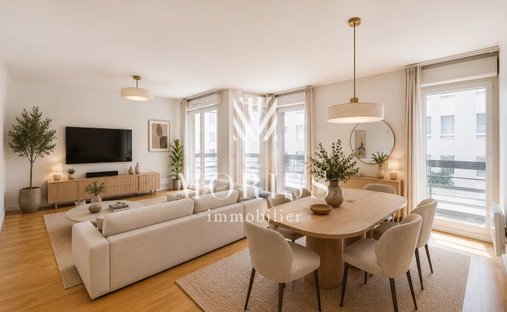 Apartment in Dock Saint Ouen, Saint-Ouen-sur-Seine, France 1