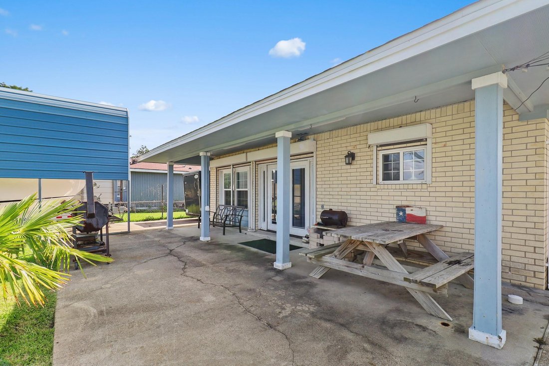 House in Baytown, Texas, United States 5 - 18302081