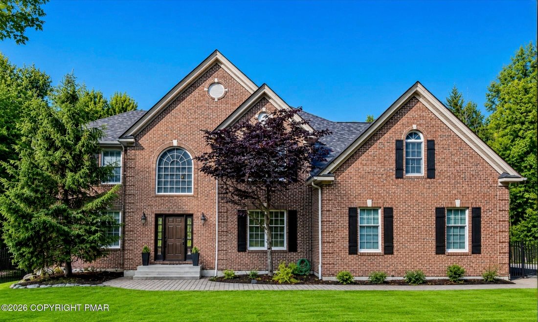 House in Stroudsburg, Pennsylvania, United States 1 - 18250647