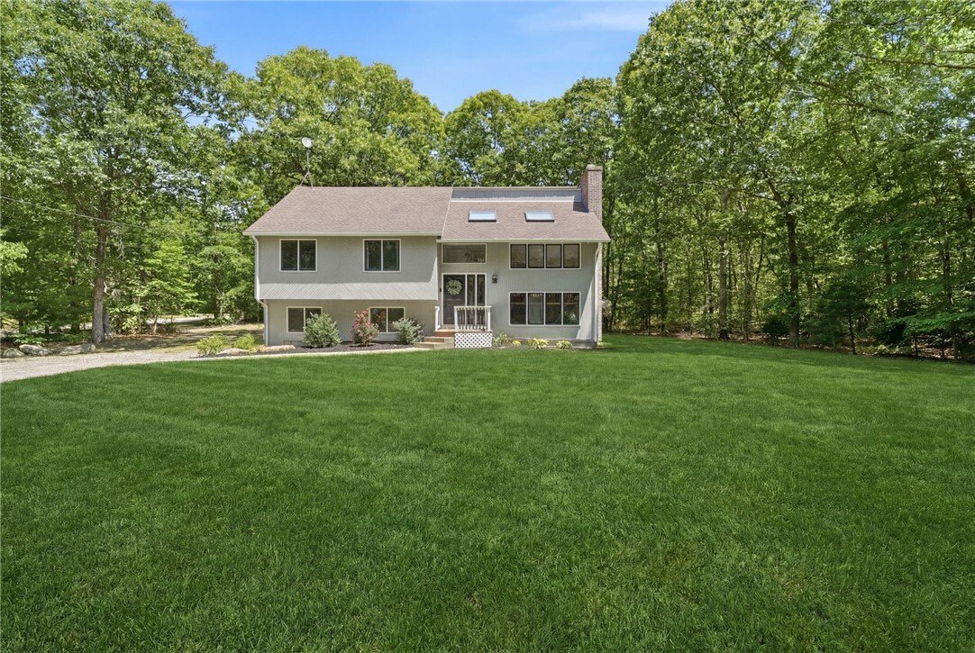 House in Coventry, Rhode Island, United States 2 - 18302480