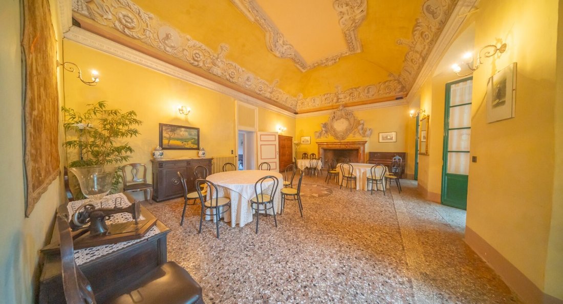 Castle in Castello Cabiaglio, Lombardy, Italy 2 - 18298093