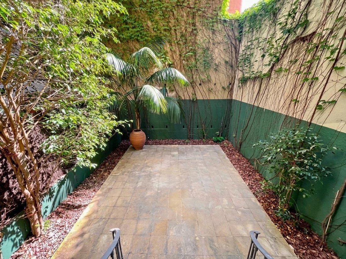 Wohnung in Eixample, Barcelona, Spanien 1 - 18302497