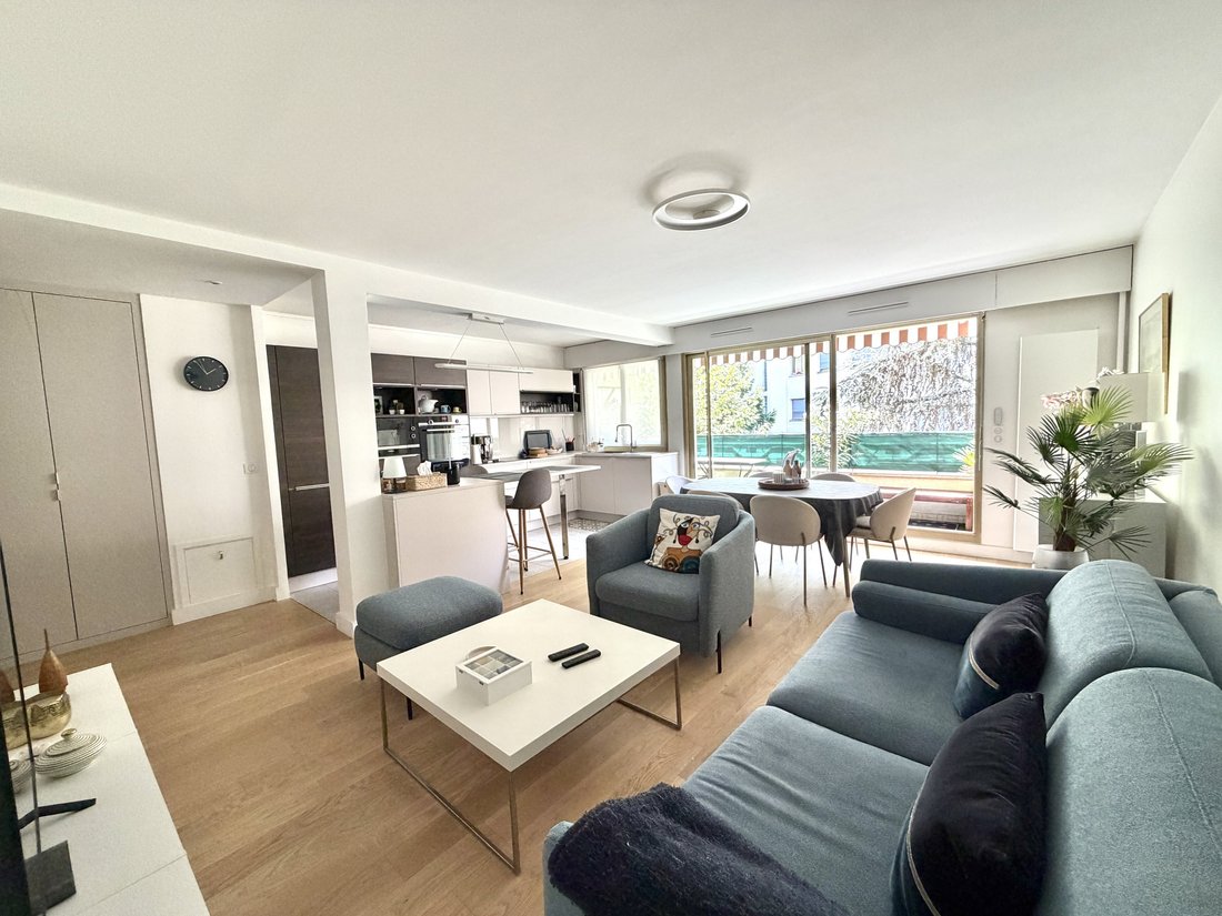 Apartment in Saint-Mande, Ile-de-France, France 2 - 18301228