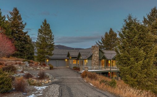 House in Gallatin Gateway, Montana, United States 1