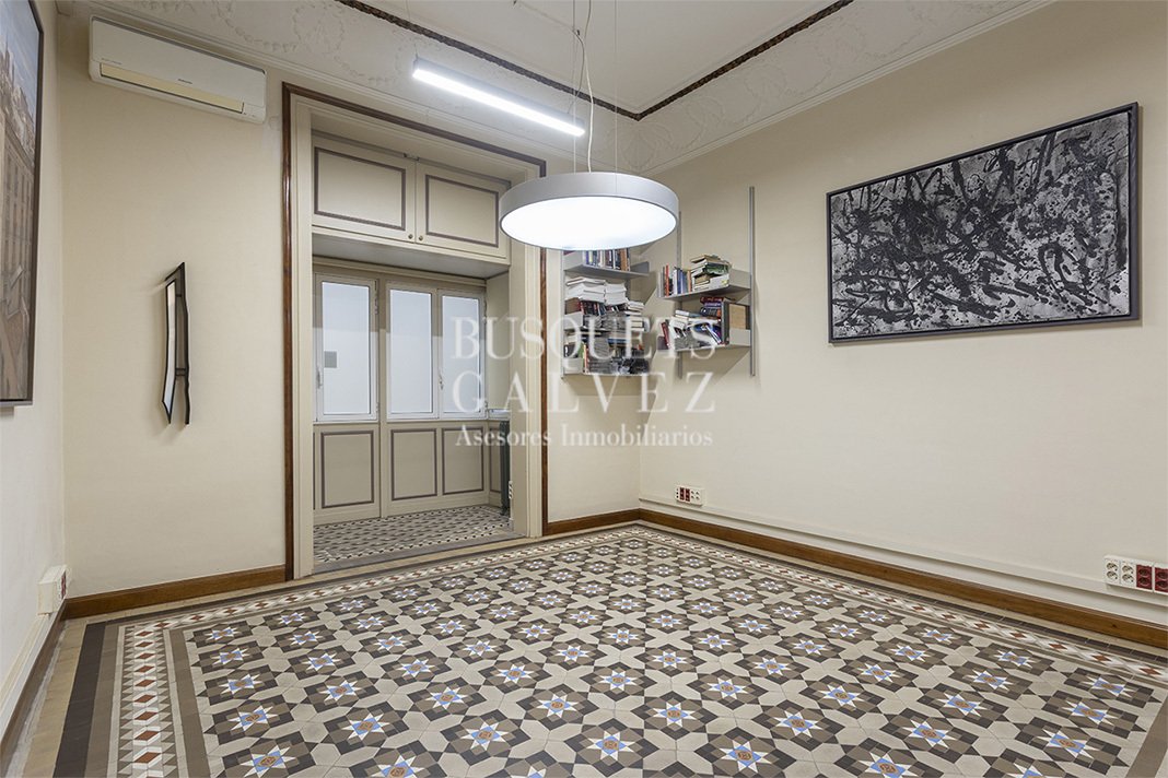 Apartment in Eixample, Barcelona, Spain 5 - 18299908