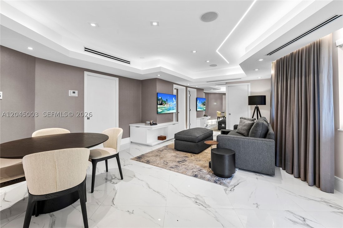 Co Op in Bal Harbour, Florida, United States 4 - 18301544