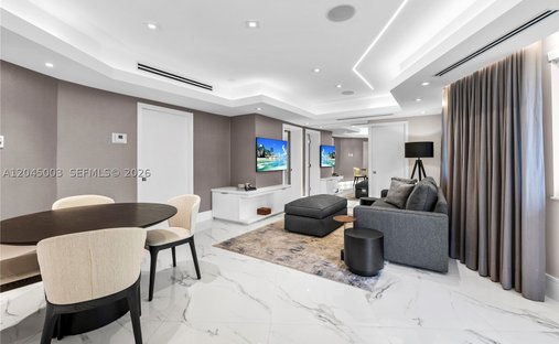 Co Op in Bal Harbour, Florida, United States 1
