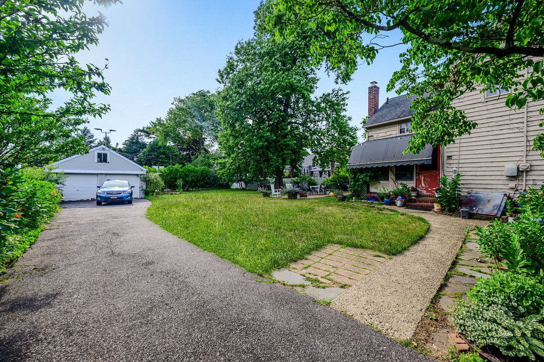 House in Malverne, New York, United States 1 - 18297725