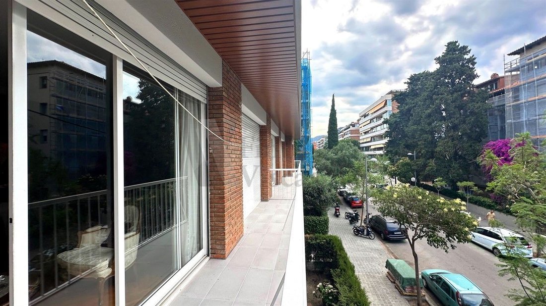Apartment in Sarrià-Sant Gervasi, Barcelona, Spain 4 - 18300897