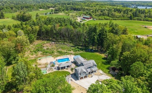 House in Lunenburg, Massachusetts, United States 1
