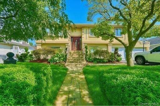 House in Inwood, New York, United States 1 - 18302854