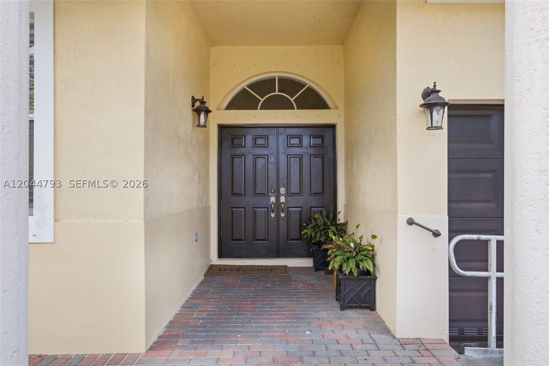 House in Miami, Florida, United States 3 - 18301555