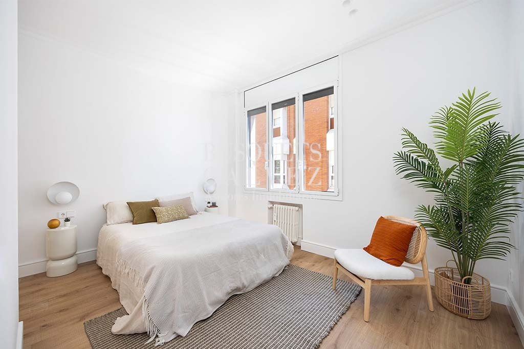 Apartment in Sarrià-Sant Gervasi, Barcelona, Spain 4 - 18299933