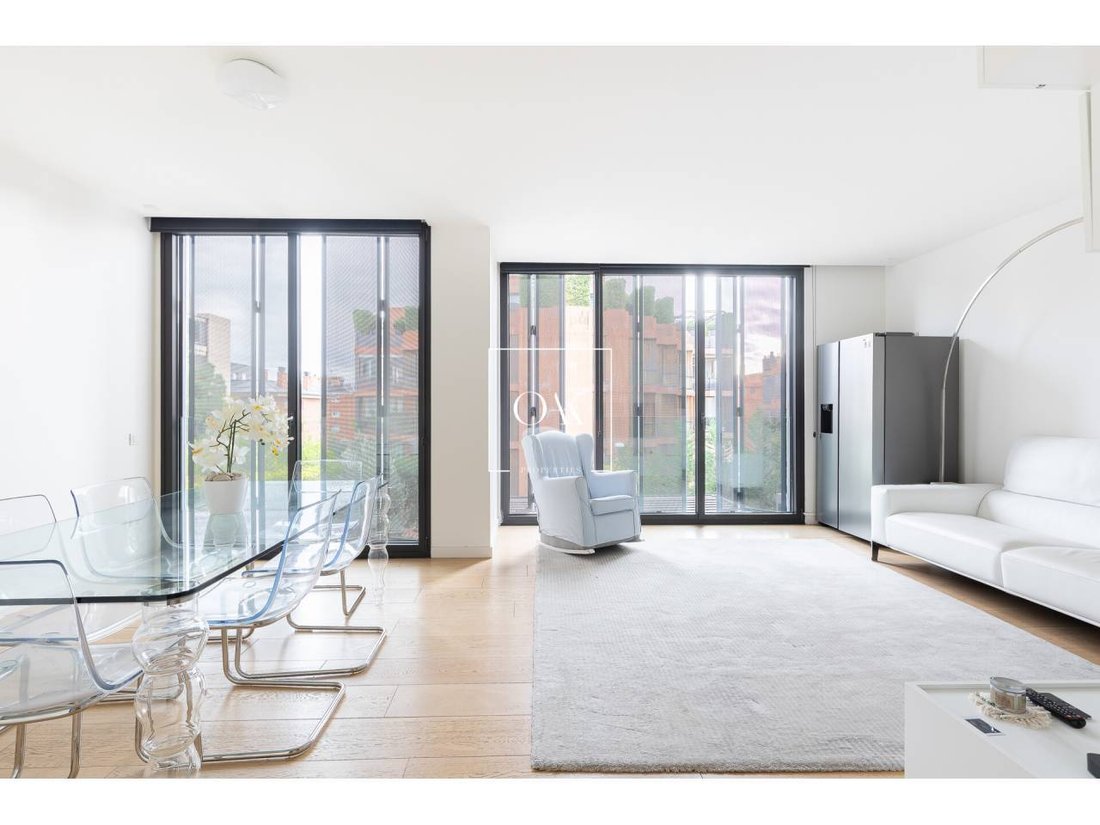 Apartment in Sarrià-Sant Gervasi, Barcelona, Spain 2 - 18300866