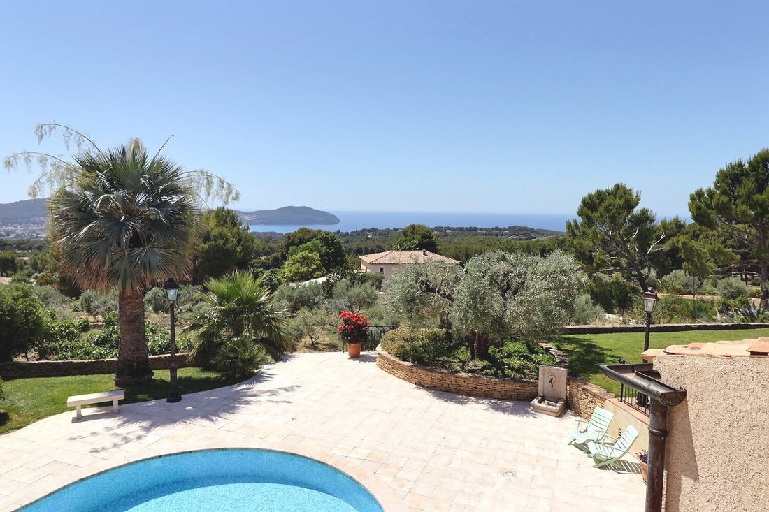 House in La Cadiere-d'Azur, Provence-Alpes-Côte d'Azur, France 1 - 18300909