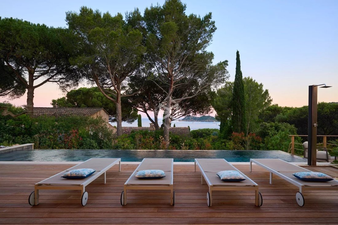 Villa in Ramatuelle, Provence-Alpes-Côte d'Azur, France 5 - 18298676