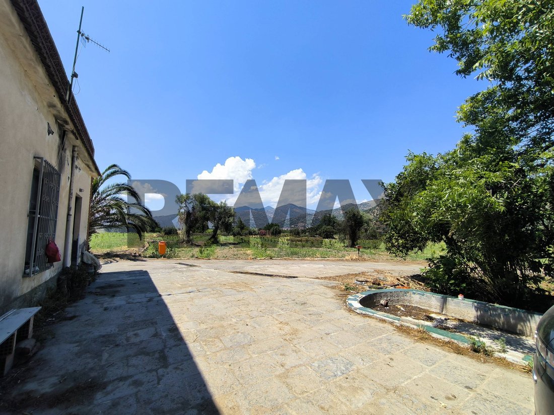 Land in Calatabiano, Sicily, Italy 4 - 18303306