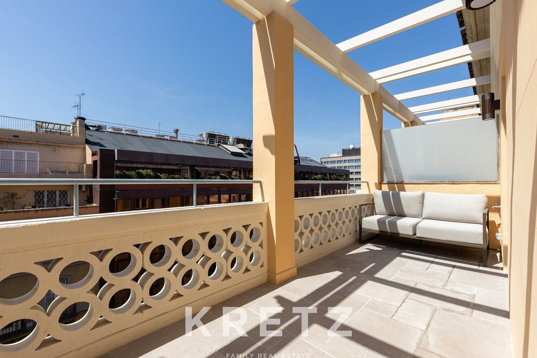 Penthouse in Eixample, Barcelona, Spain 2 - 18302826