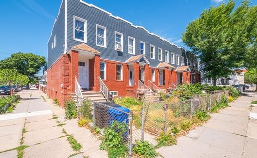 House in New York, New York, United States 1