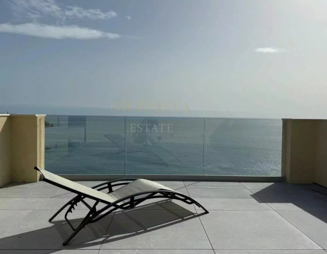 Villa in Cabbe-Saint Roman, Roquebrune-Cap-Martin, France 2 - 17703138