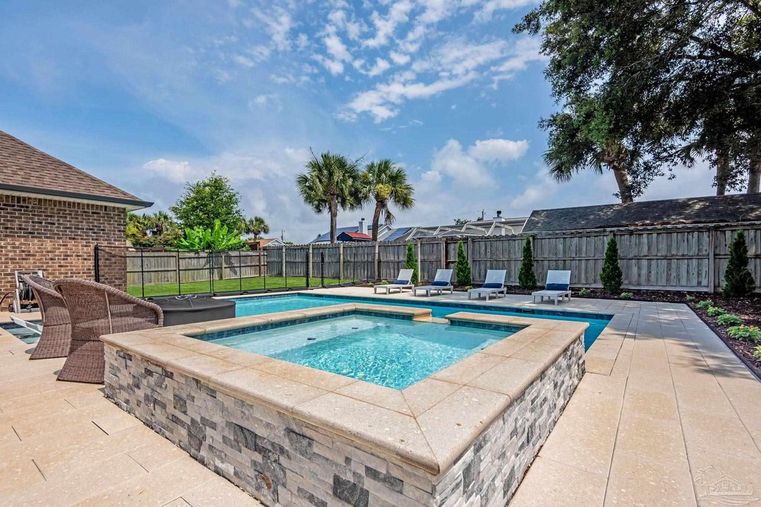House in Gulf Breeze, Florida, United States 5 - 18300576