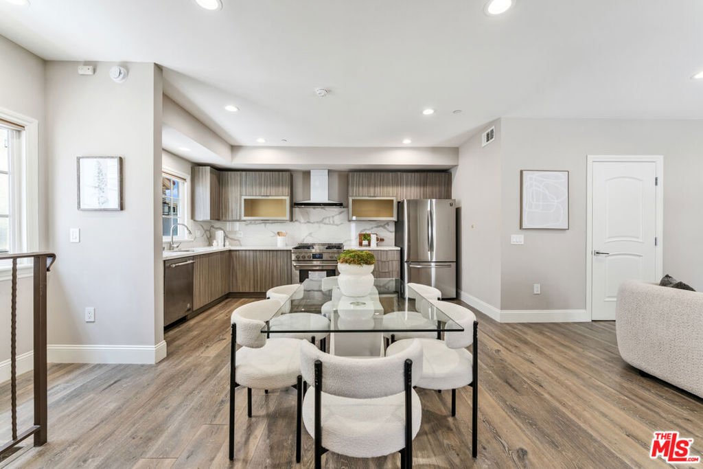 Condo in Arcadia, California, United States 5 - 18301617