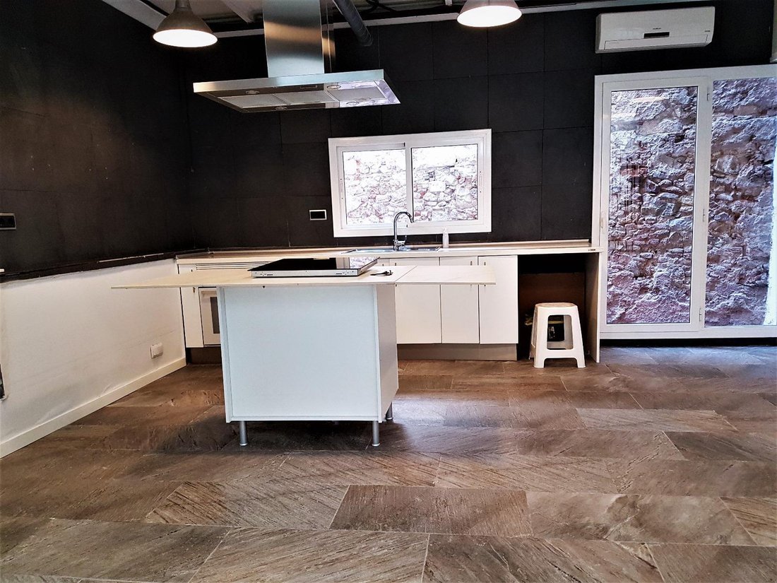 Apartment in Eixample, Barcelona, Spain 3 - 18302258