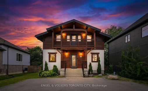 House in Georgina, Ontario, Canada 1