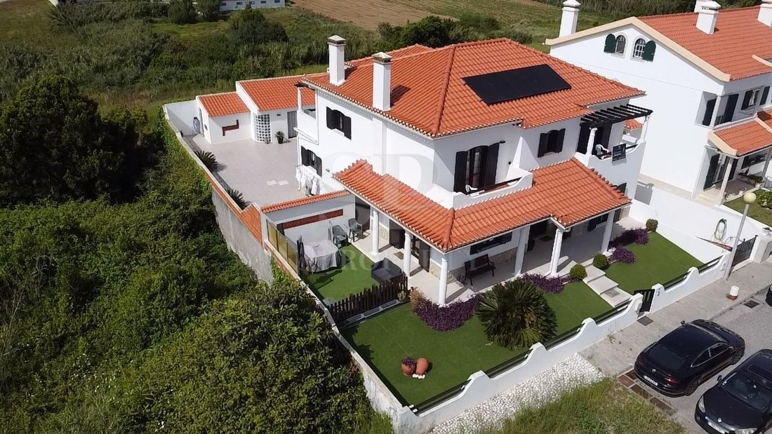 House in Atouguia da Baleia, Leiria District, Portugal 1 - 17991823