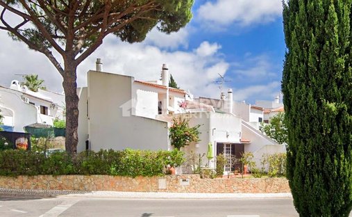 Villa a Vilamoura, Quarteira, Algarve 1